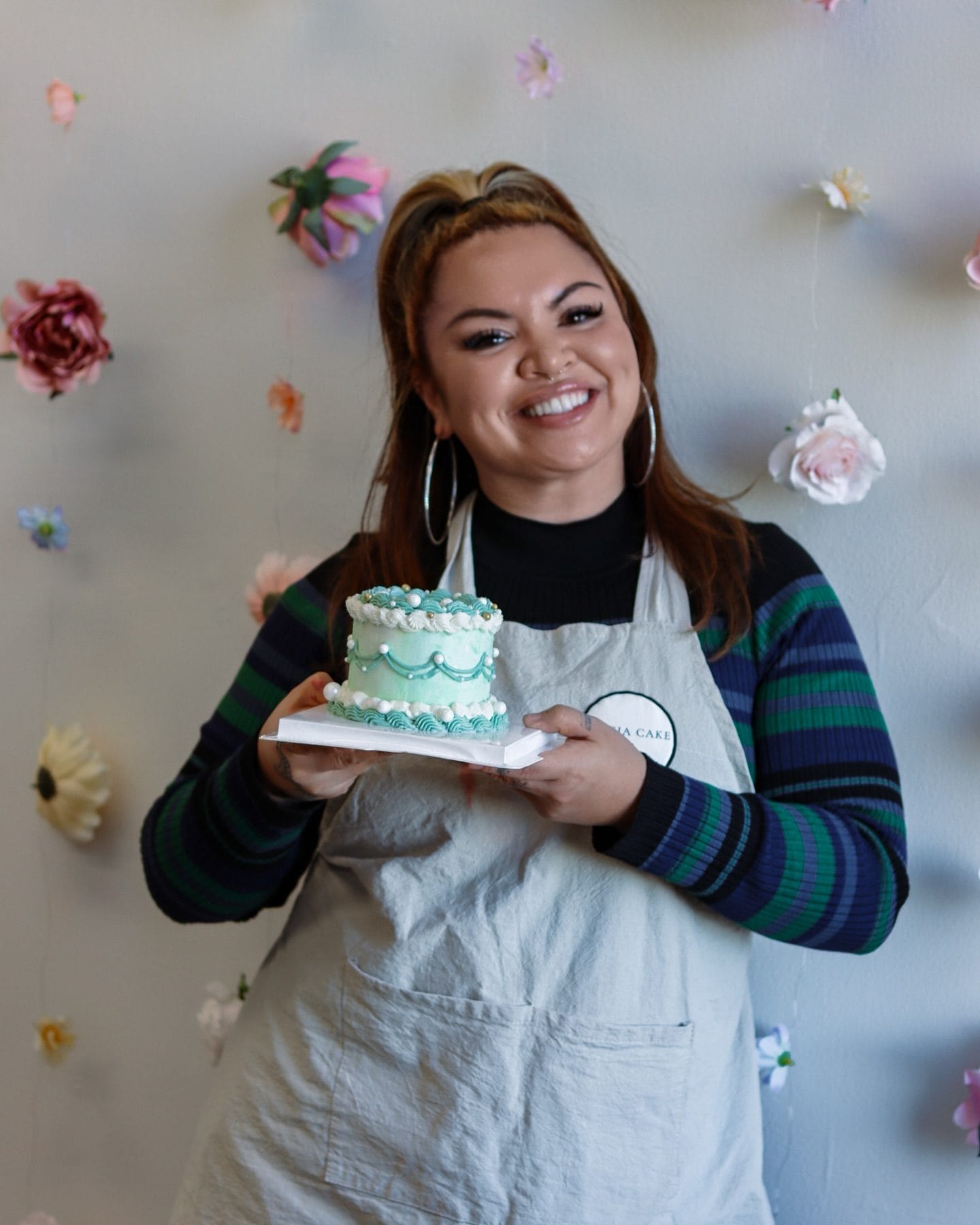 Cake Decorating Classes with Mimosas & Appetizers