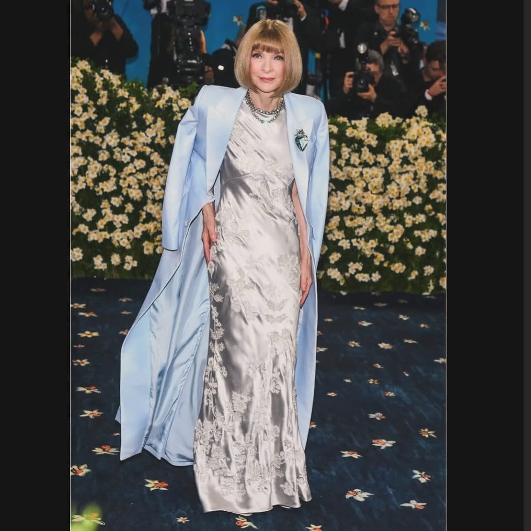 Anna Wintour Steps Down as Vogue U.S. Editor