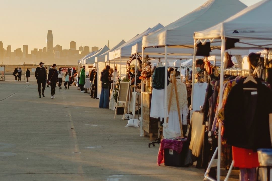 Visit Holiday Markets and Early Festivities