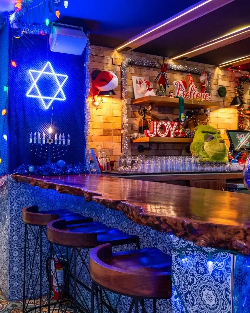 Best Holiday-Themed Pop-Up Bars & Experiences in SF 2025
