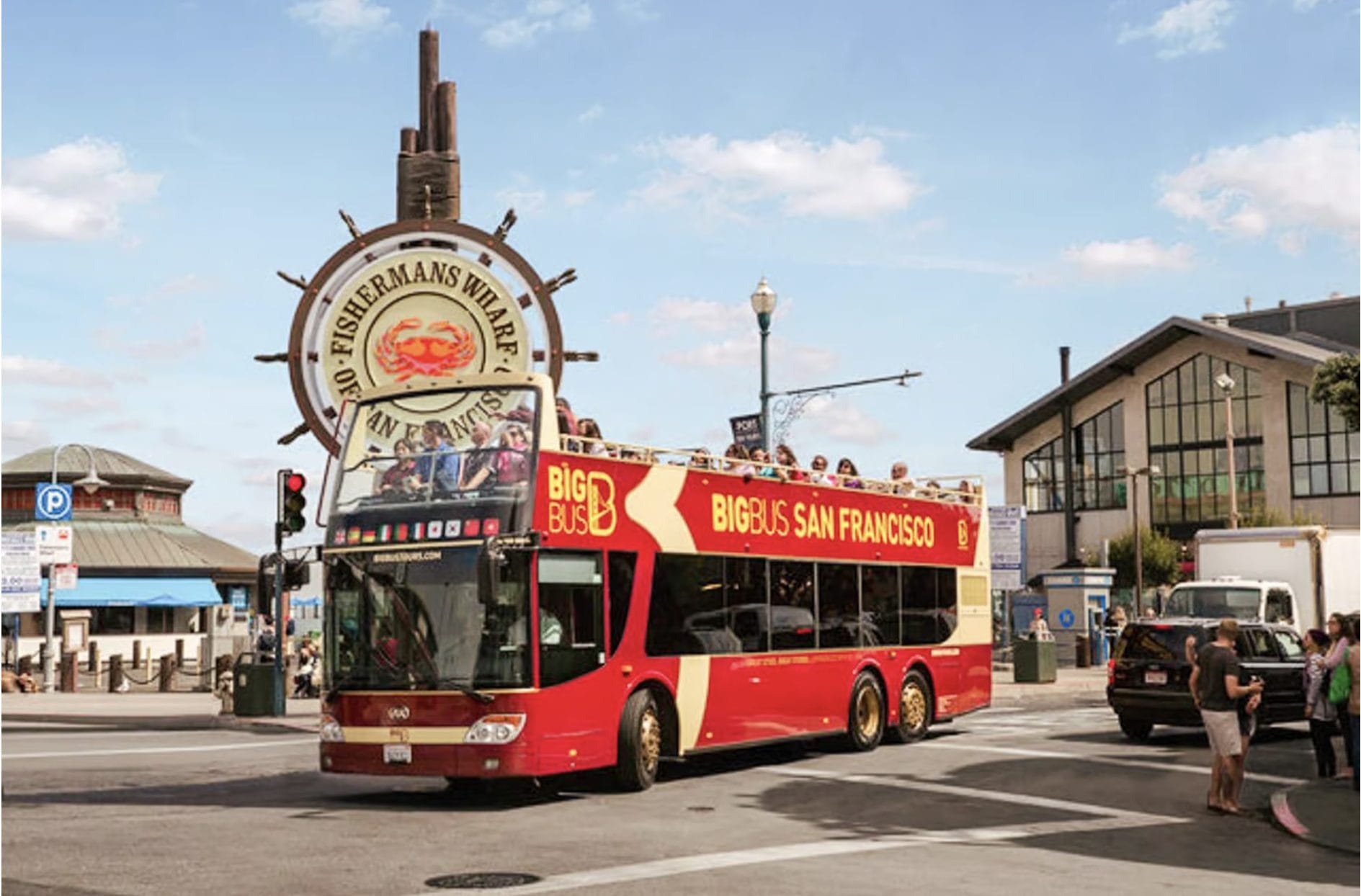 Spend Father's Day exploring the city with a bus tour.