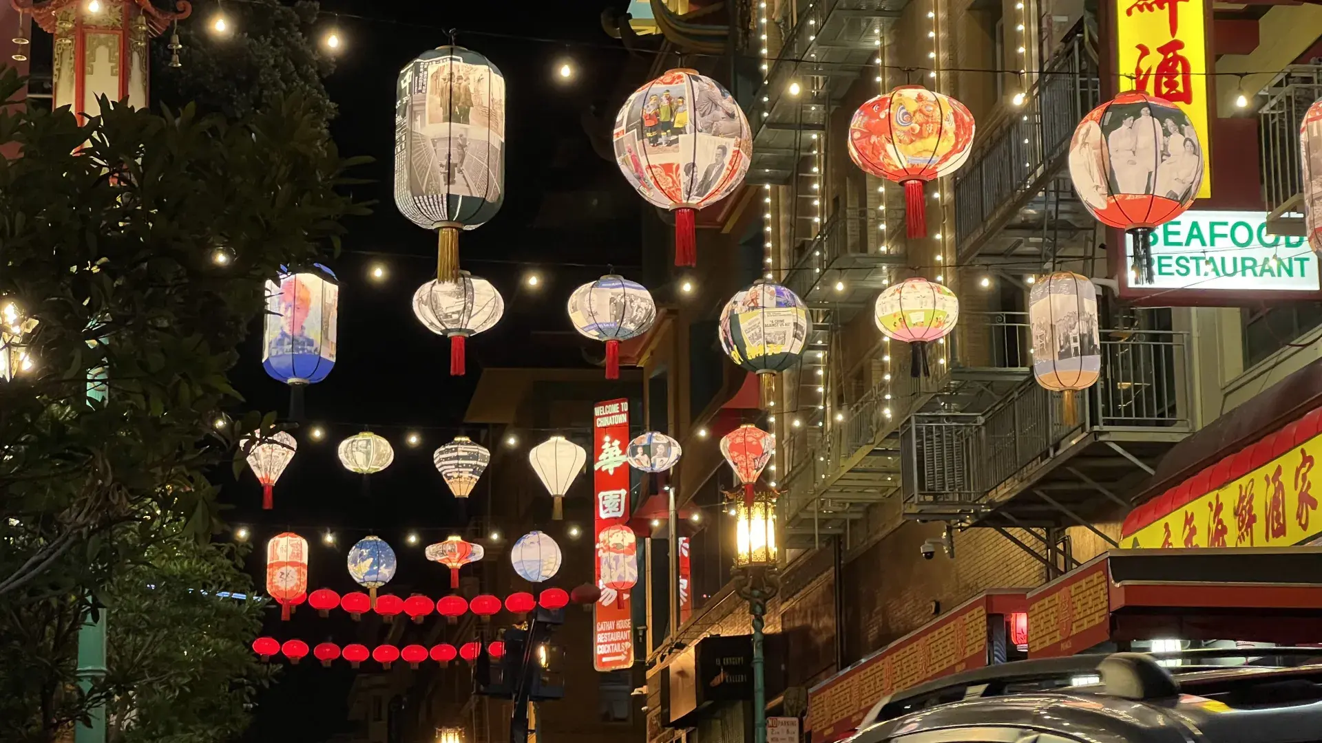 Chinatown San Francisco lanterns hanging