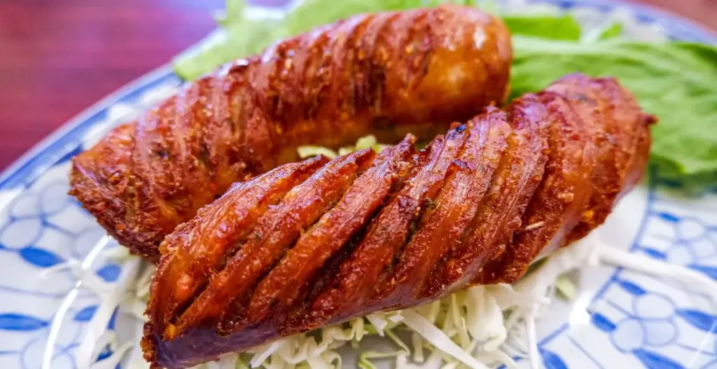 Laotian sausage, Hidden restaurant outside San Francisco Vientian Cafe