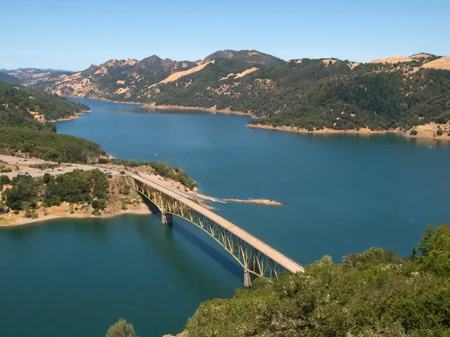 Lake Sonoma